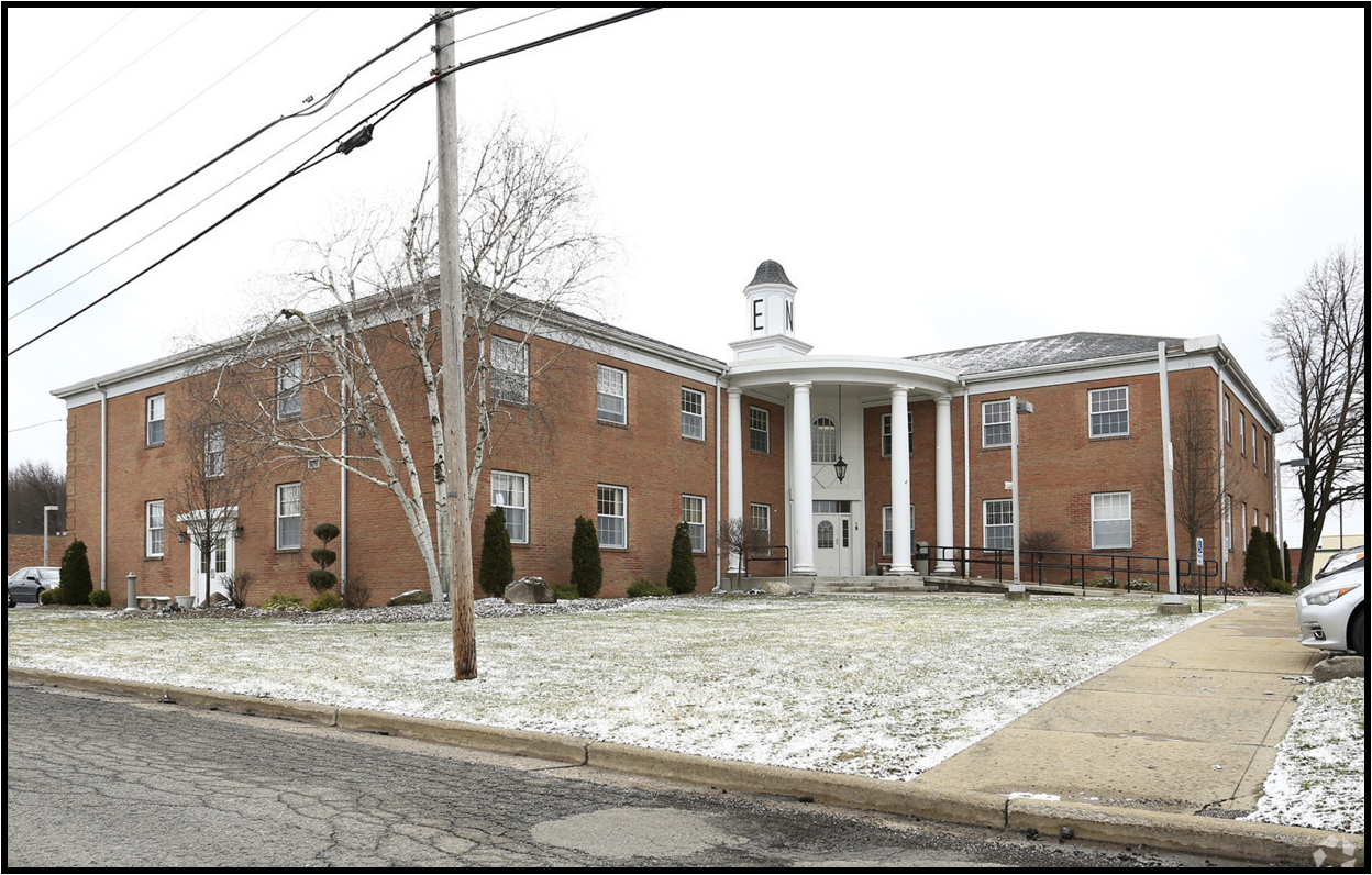 5437 Mahoning Ave - Photo 1